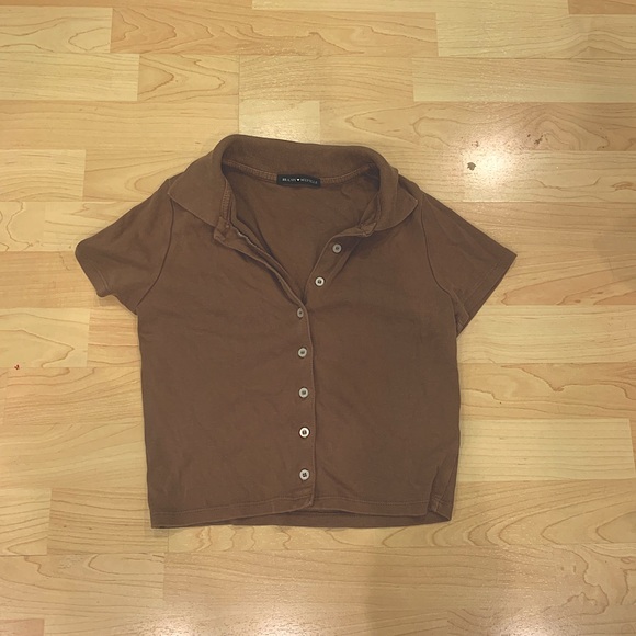 Brandy Melville Brown Button-Up Polo - Picture 8 of 8